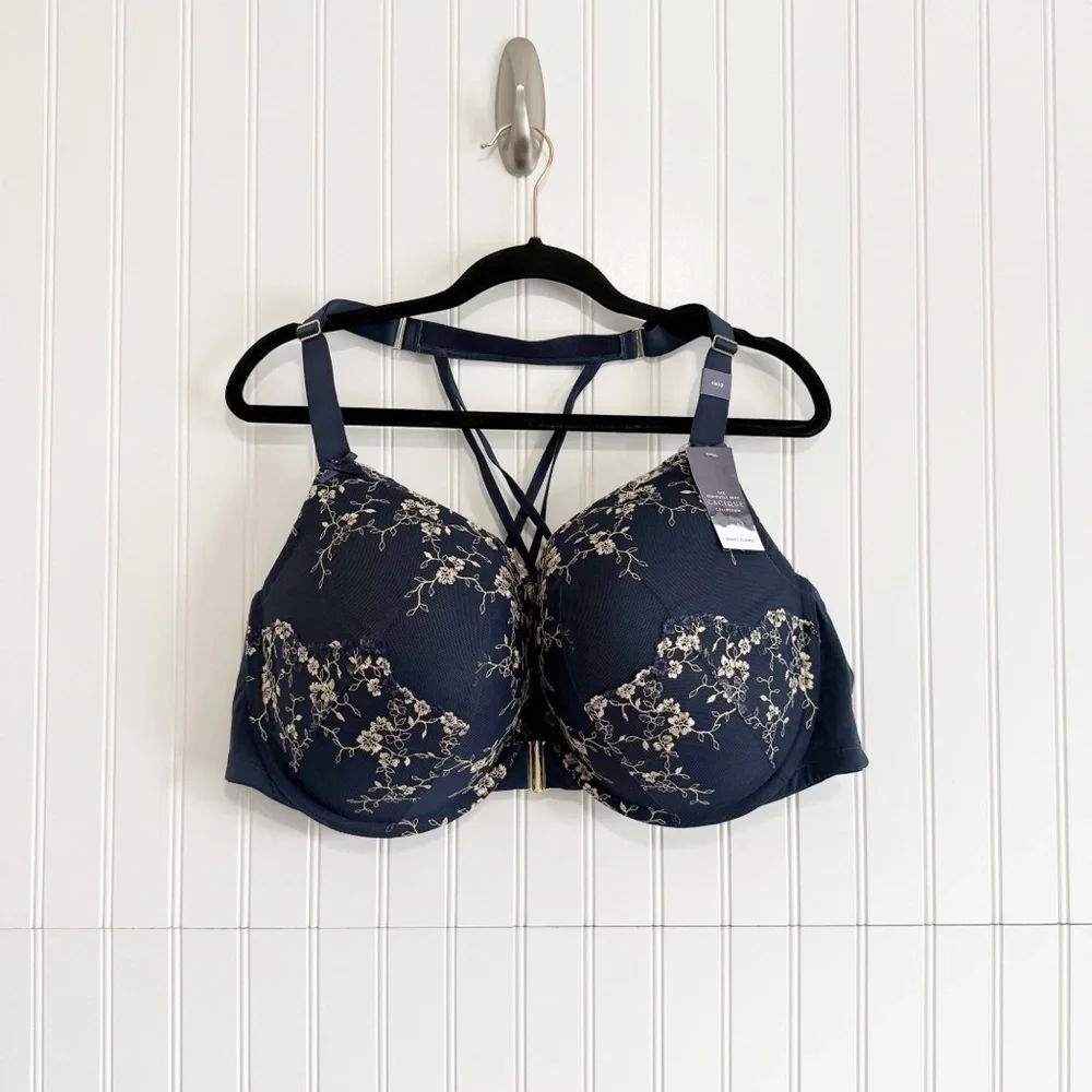 Cacique 48DD Front-Close Shimmer Embroidered Boost Plunge Bra
